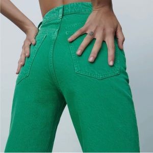 GORGEOUS green Zara Jeans size US6